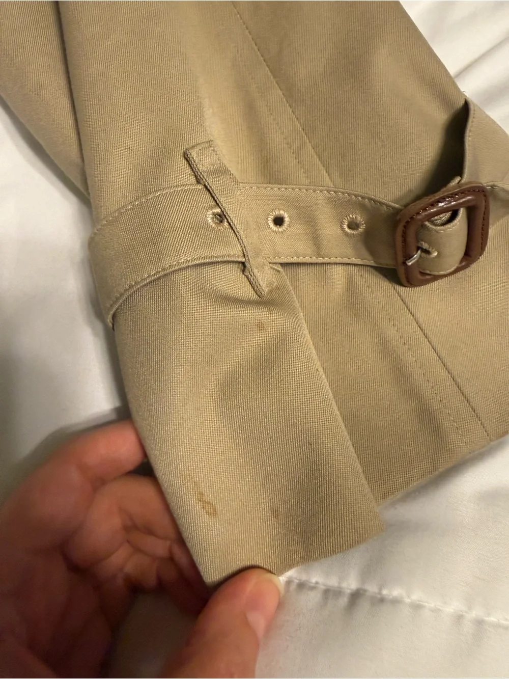 Burberry Beige Trench Coat with Signature Check Lining - Picture 8 of 8